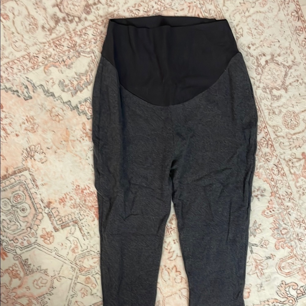 Maternity High-Waisted Black and Gray Leggings - Picture 1 of 4
